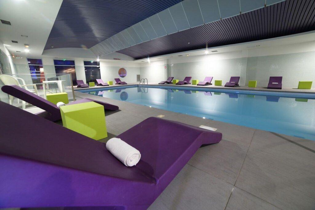 PISCINE-1