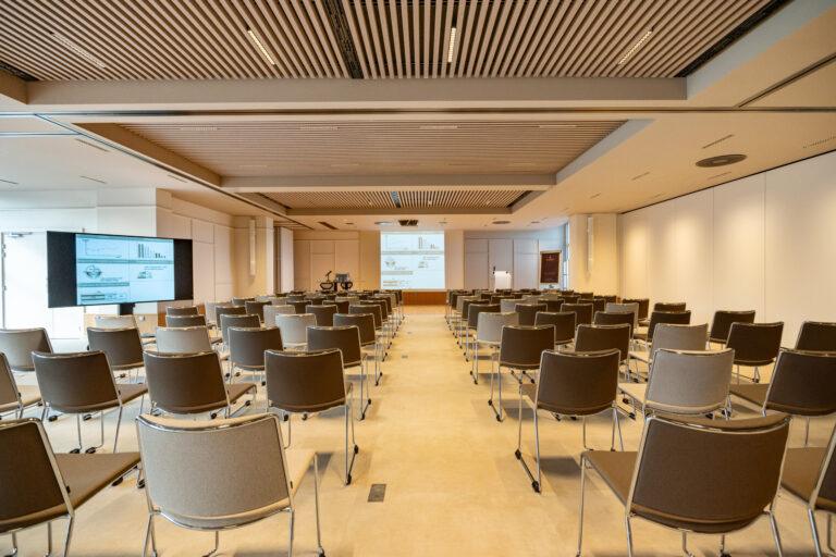 SEMINAIRES-EUROPECOLMAR-HOTELIMMO-30-scaled-1.jpg