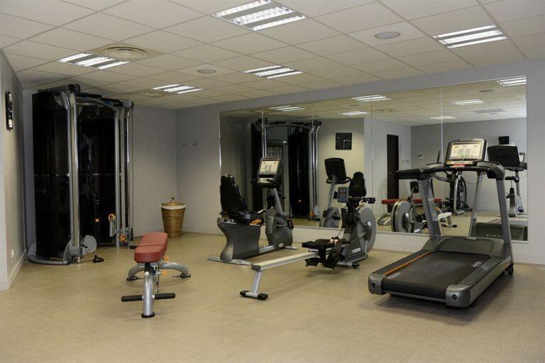 appart-hotel-odalys-ferney-geneve-1lieu1salle-fitness-1.jpg