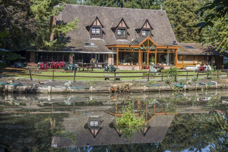 auberge-du-bord-des-eaux-1lieu1salle-agence.jpg