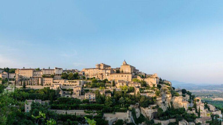 bastide-gordes-1lieu1salle-event.jpg