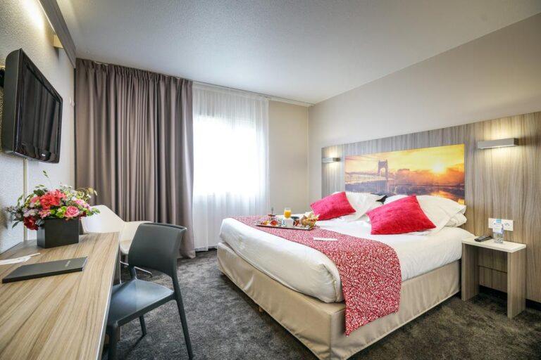 best-westerb-hotel-saphir-lyon-1lieu1salle-seminaire.jpg