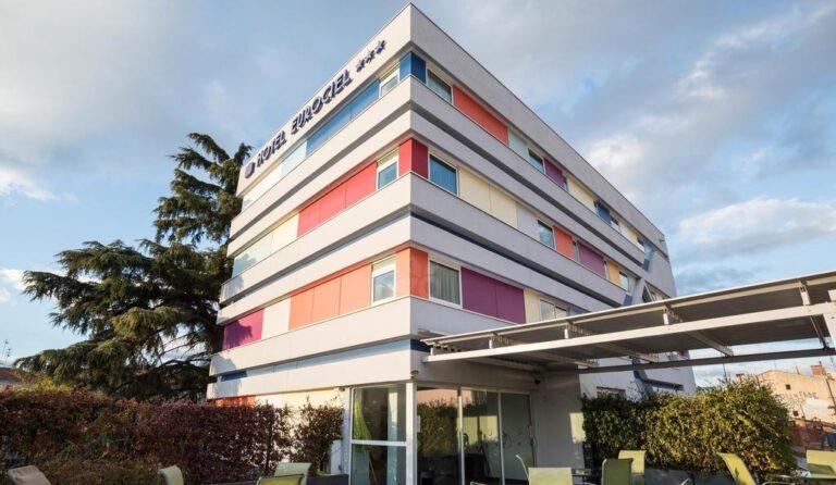 best-western-hotel-eurociel-1lieu1salle-agence.jpg