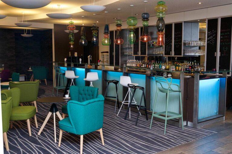 best-western-hotel-l-oree-1lieu1salle-conference.jpg