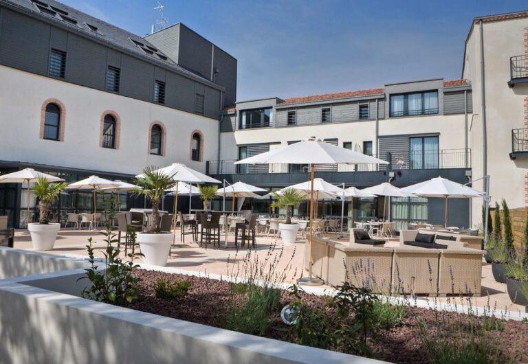 best-western-villa-saint-antoine-1lieu1salle-booking-1.jpg