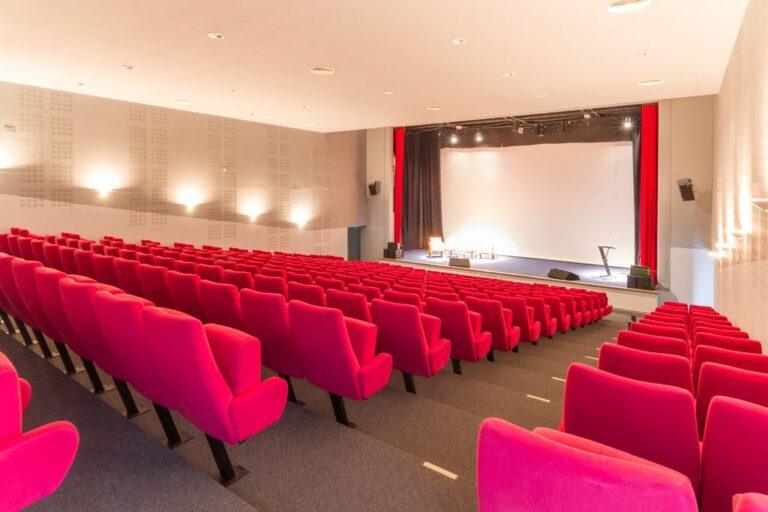 centre-de-seminaires-moliets-1lieu1salle-theatre-1.jpg