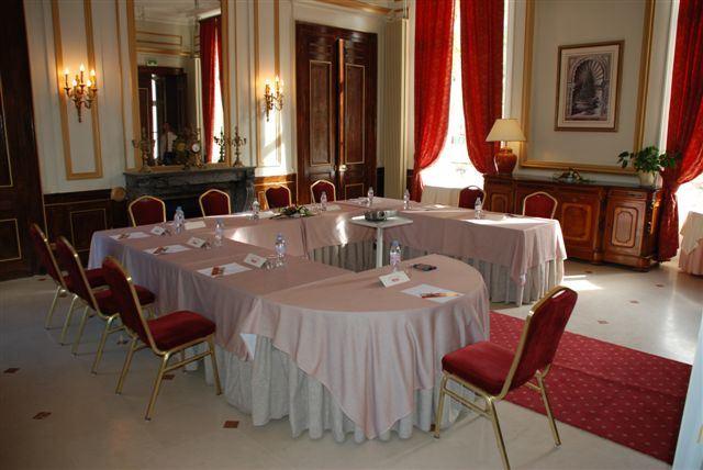 chateau-sissi-1lieu1salle-organisation-evenement.jpg