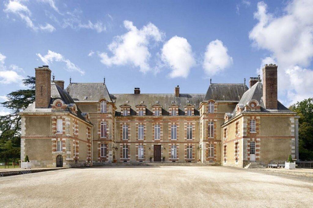 chateauform-domaine-tremblay-1lieu1salle-event.jpg