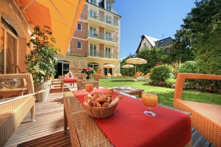 closerie-deauville-atelier-hoche-1lieu1salle-hotel-seminaire.jpg