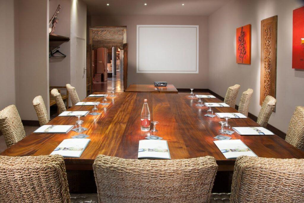 disini-hotel-1lieu1salle-event.jpg