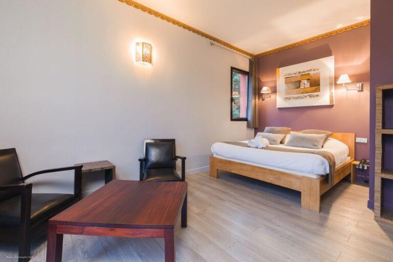 disini-hotel-1lieu1salle-reunion.jpg
