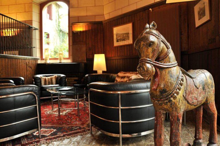 domaine-bretesche-1lieu1salle-bar.jpg
