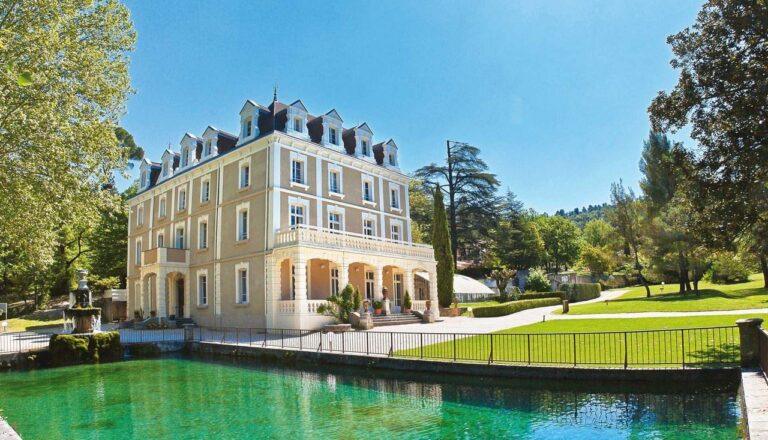 domaine-chateau-laval-1lieu1salle-evenement.jpg
