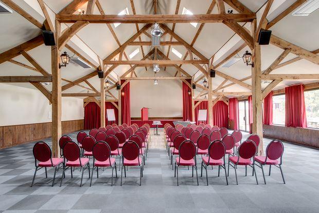 domaine-des-ormes-1lieu1salle-event.jpg