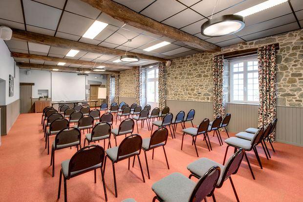 domaine-des-ormes-1lieu1salle-events.jpg