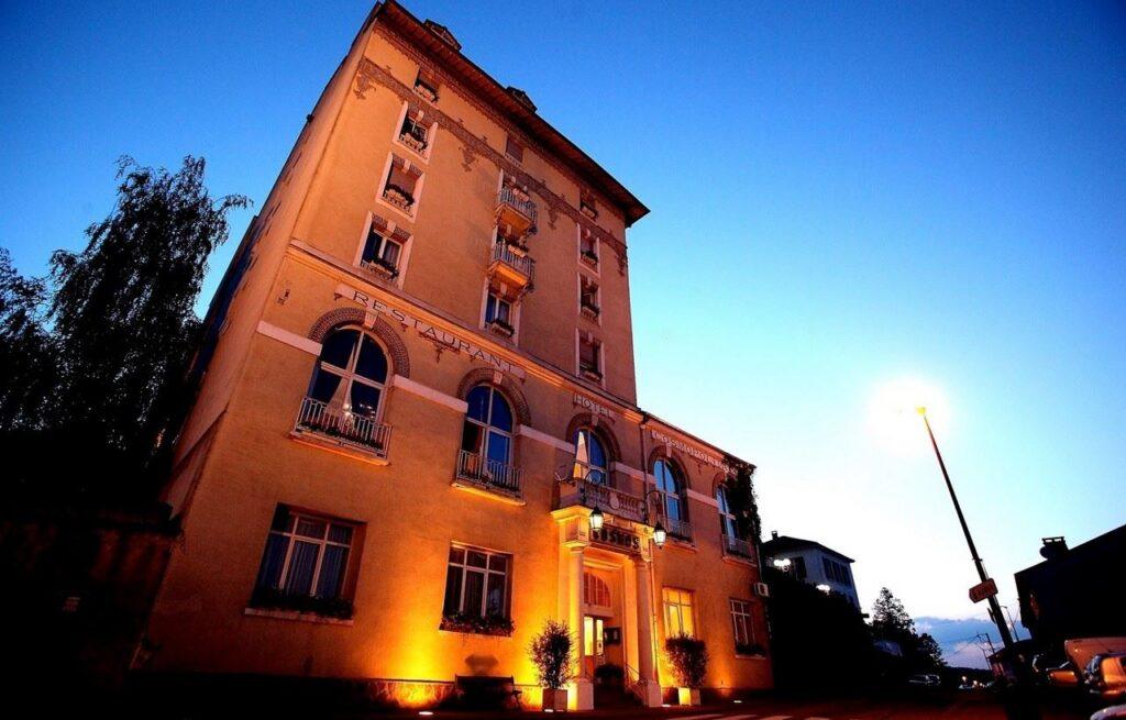 hotel-club-cosmos-1lieu1salle-events.jpg
