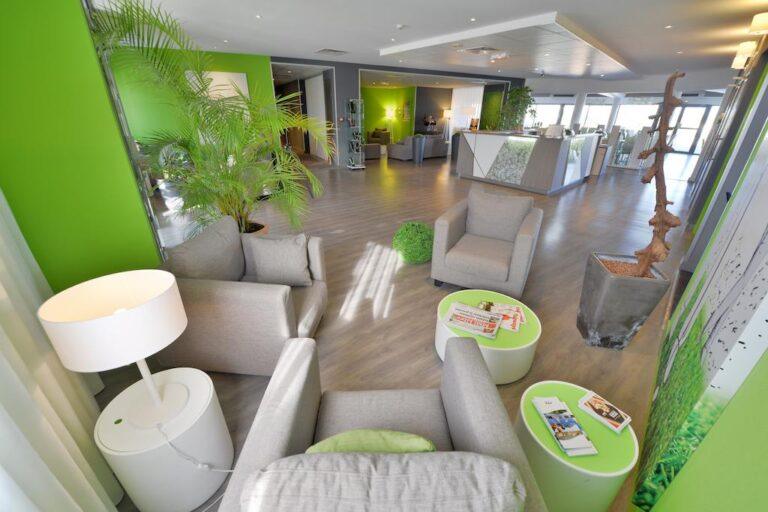hotel-golf-montpellier-juvignac-1lieu1salle-evenement.jpg