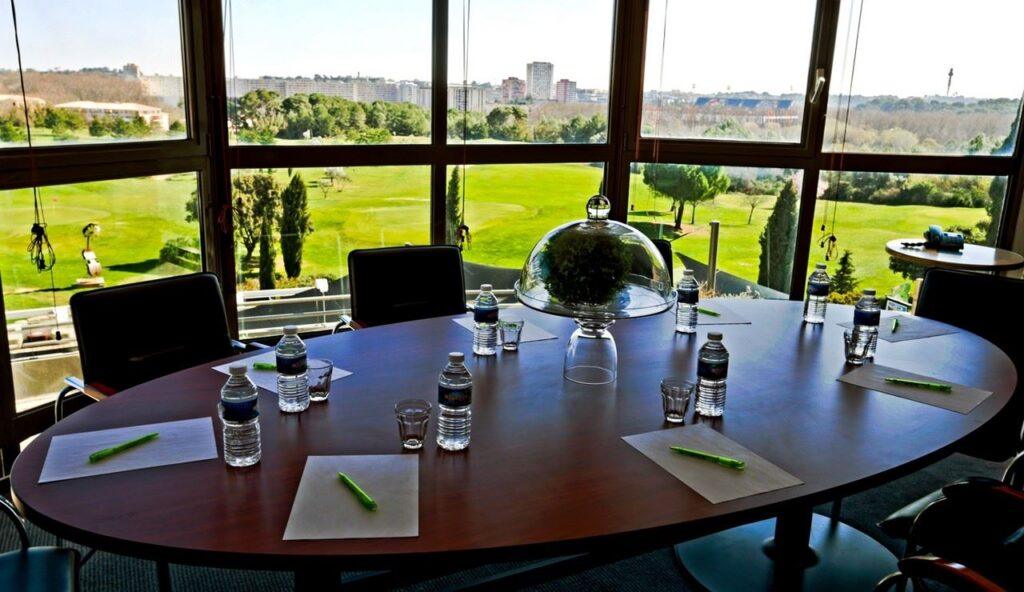 hotel-golf-montpellier-juvignac-1lieu1salle-meeting.jpg