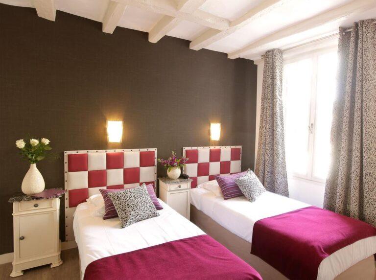 hotel-la-croix-blanche-1lieu1salle-meeting.jpg