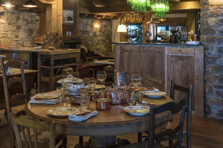 hotel-les-suites-du-nevada-1lieu1salle-booking-1.jpg