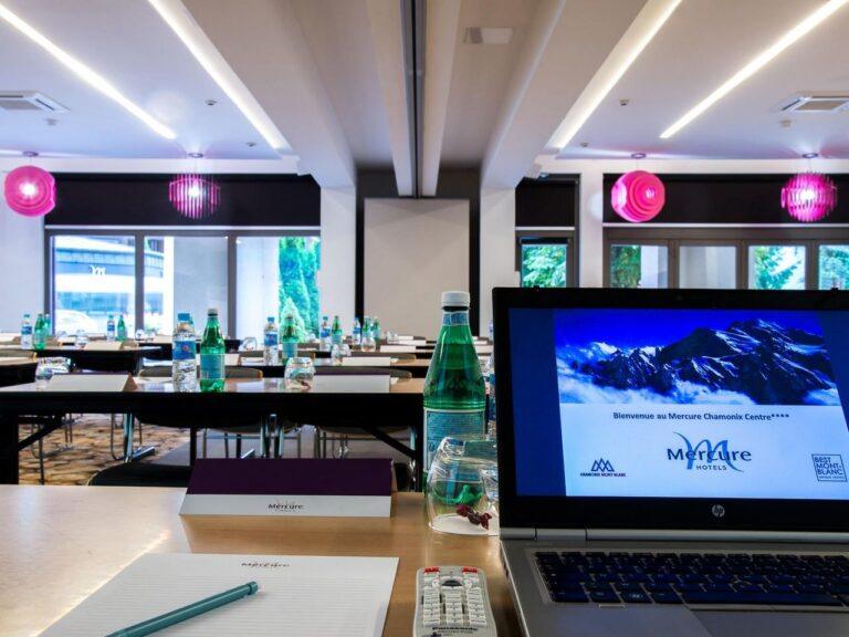 hotel-mercure-chamonix-centre-1lieu1salle-conference.jpg