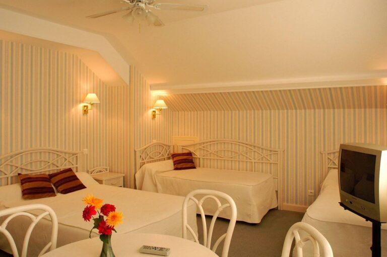 hotel-pont-neuf-1lieu1salle-seminaire.jpg