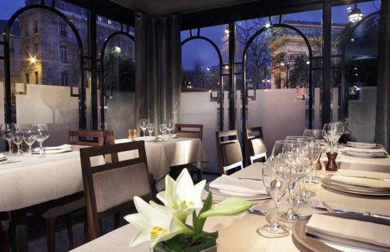 hotel-splendid-etoile-1lieu1salle-salle-booking.jpg
