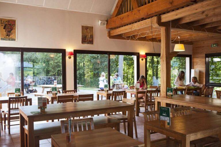 huttopia-rambouillet-1lieu1salle-restaurant.jpg