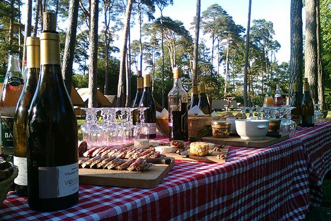 huttopia-senonches-1lieu1salle-6.jpg