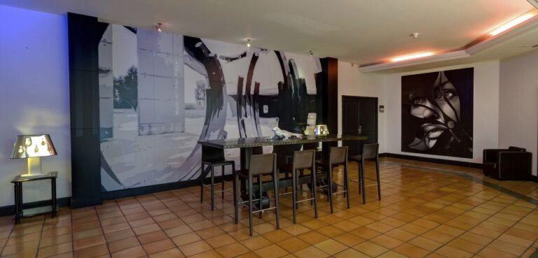 hotel-arles-plaza-1lieu1salle-conferences.jpg