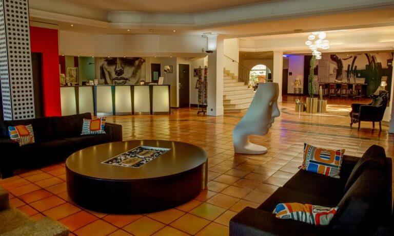 hotel-arles-plaza-1lieu1salle-evenements.jpg