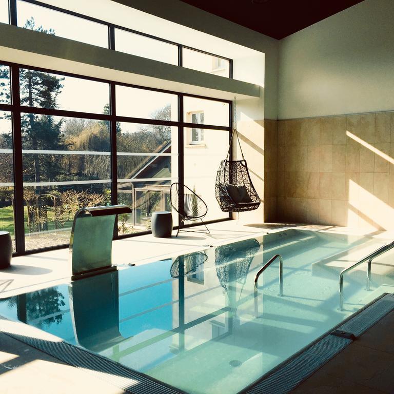 le-richebourg-1lieu1salle-spa.jpg