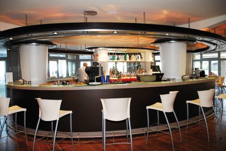 le-village-des-isles-bar.jpg