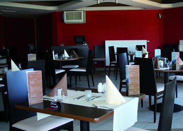 le-village-des-isles-restaurant.jpg