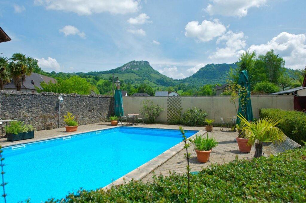 logis-auberge-de-l-etable-1lieu1salle-evenement.jpg