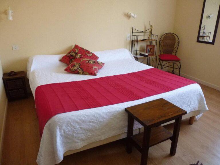 logis-auberge-de-l-etable-1lieu1salle-meeting.jpg