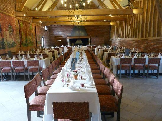 logis-clos-moulin-1lieu1salle-evenement.jpg