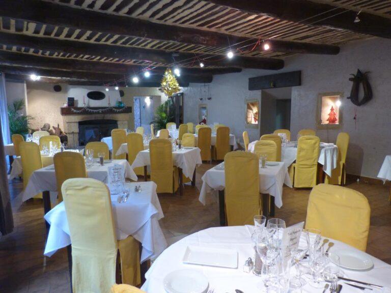 logis-domaine-de-roquerousse-1lieu1salle-salle-evenement.jpg