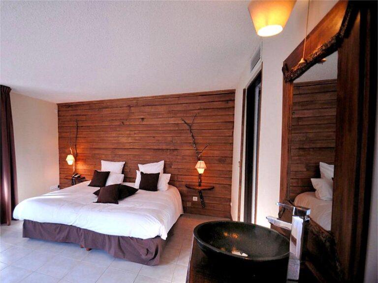 logis-hotel-le-belvedere-1lieu1salle-events.jpg