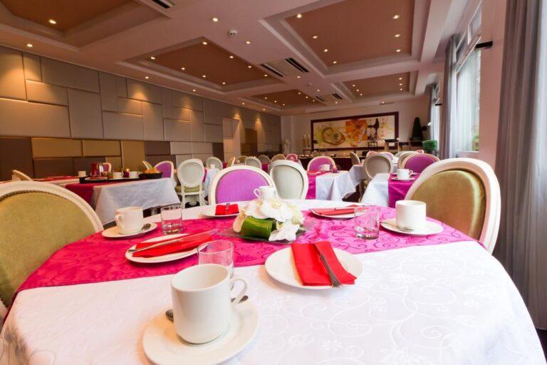 logis-hotel-le-fruitier-1lieu1salle-evenement.jpg