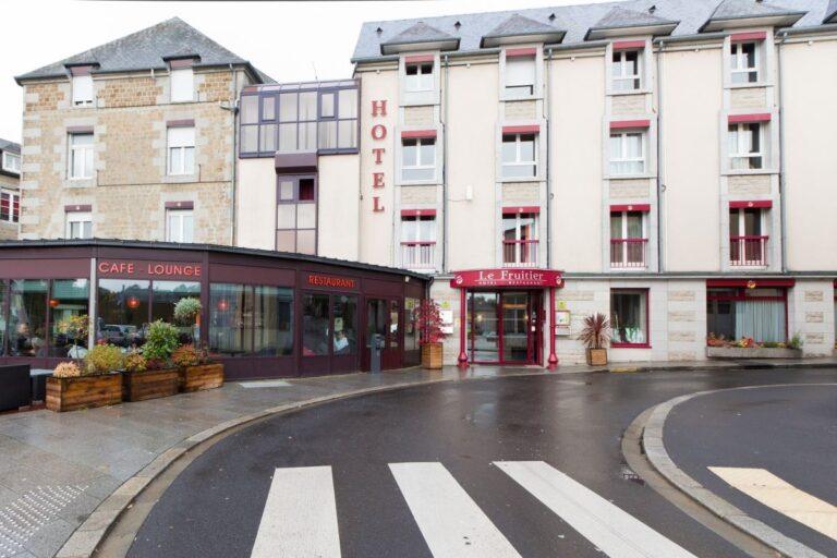 logis-hotel-le-fruitier-1lieu1salle-evenements-1.jpg