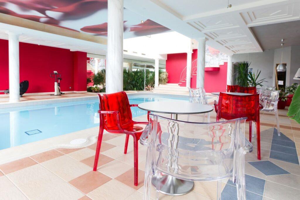 logis-hotel-le-fruitier-1lieu1salle-events.jpg