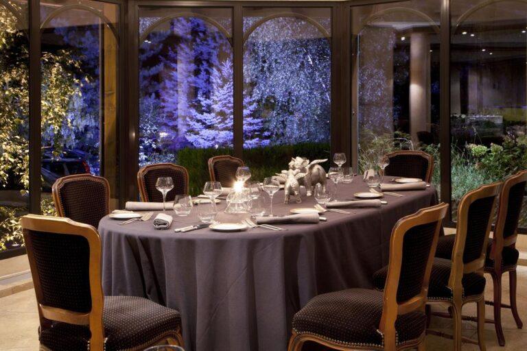 logis-hotel-le-parc-1lieu1salle-salle-reunion.jpg
