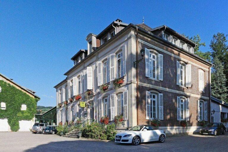 logis-la-residence-1lieu1salle-agence.jpg