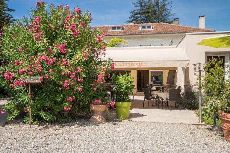 logis-le-printemps-1lieu1salle-agence.jpg
