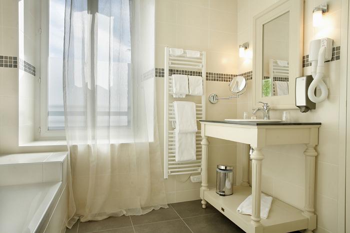 logis-le-relais-de-broceliande-1lieu1salle-convention.jpg