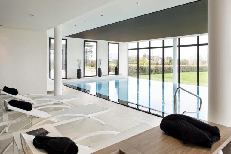 logis-spa-la-butte-1lieu1salle-meeting.jpg