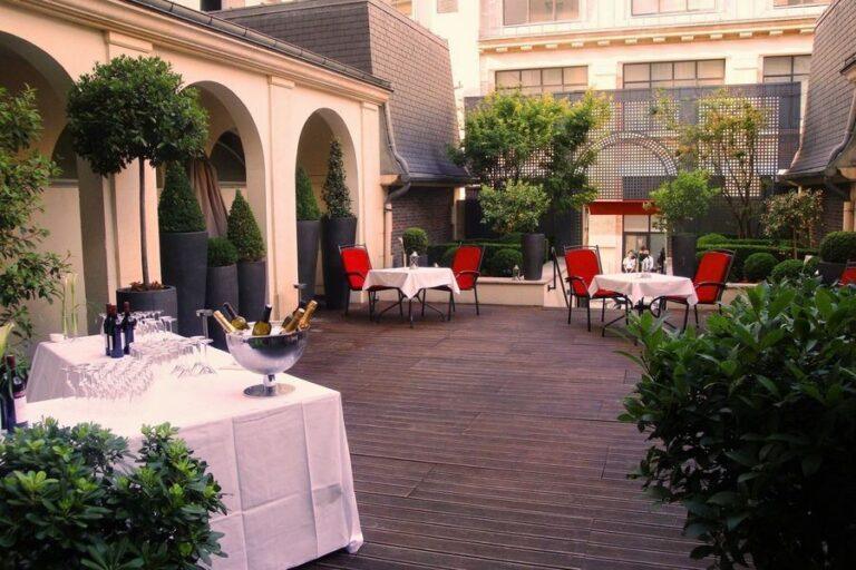 radisson-blu-hotel-champs-elysees-5.jpg