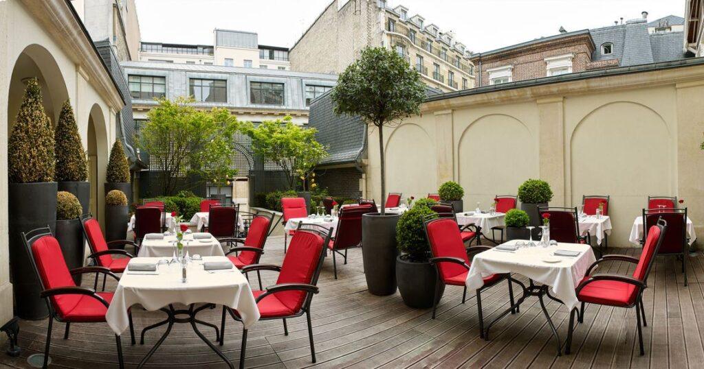 radisson-blu-hotel-champs-elysees-6.jpg