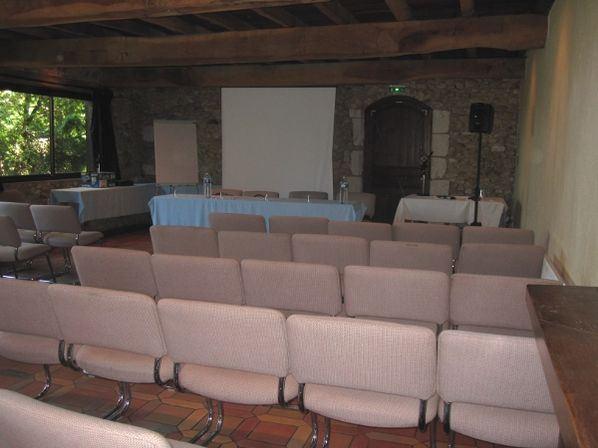 salle_de_reunion_theatre_600.jpg